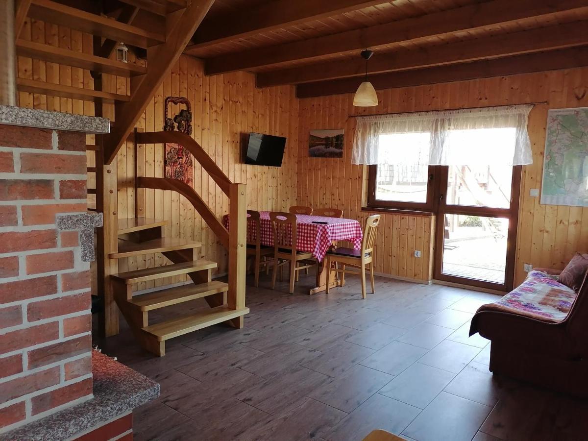 Domek Czerwony Kapturek Plocice Exterior foto